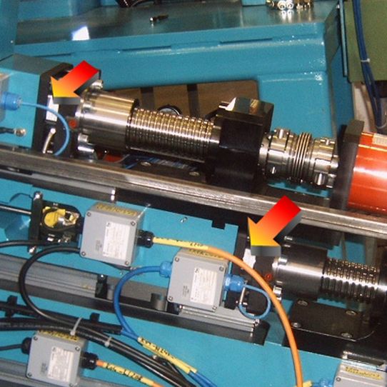 Chemcoater mit Ringkraftsensor Chemcoater mit eingebauten Ringkraftsensoren