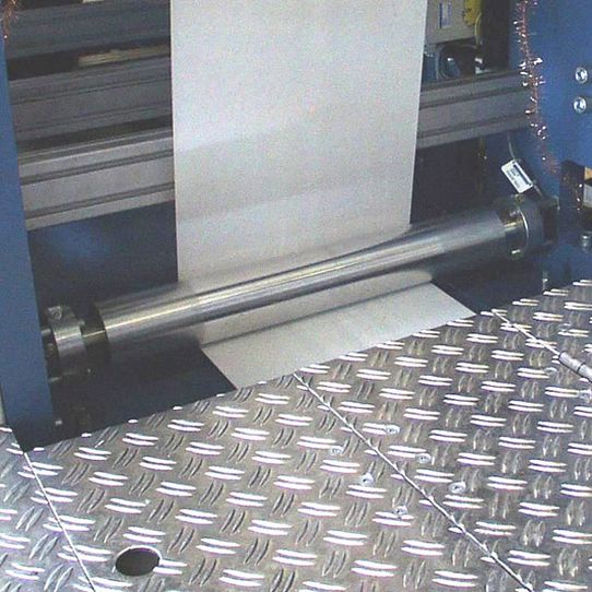 Kraftmesslager bei der Tissueverarbeitung